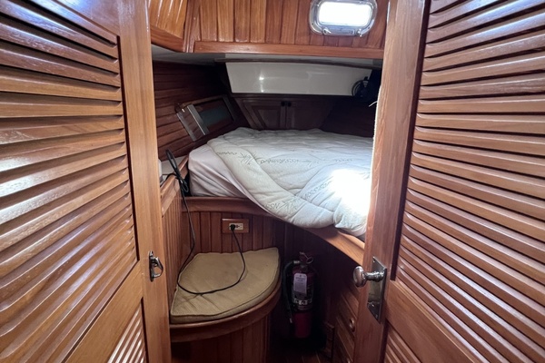 AVALON 38ft Cabo Rico Yacht For Sale