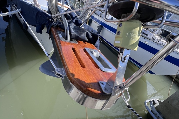 AVALON 38ft Cabo Rico Yacht For Sale