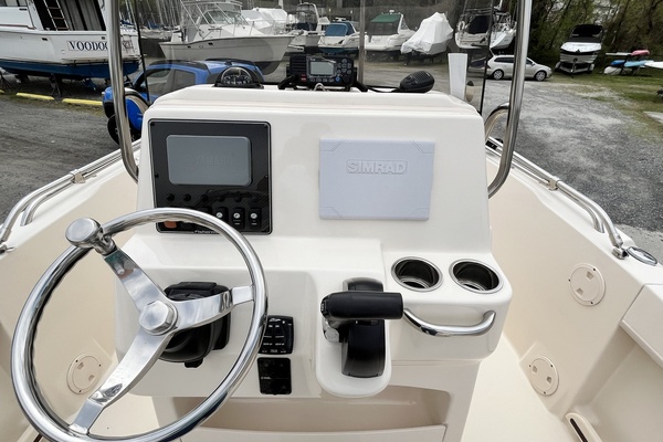 18ft Grady White Yacht For Sale