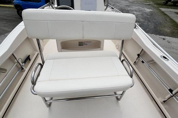 18ft Grady White Yacht For Sale