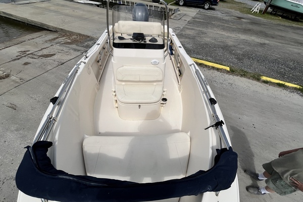 18ft Grady White Yacht For Sale