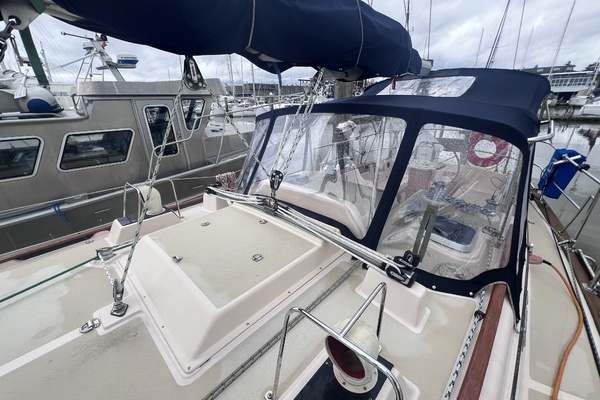 37ft Island Packet Yacht For Sale