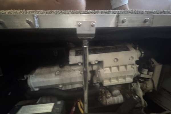 46ft Carver Yacht For Sale