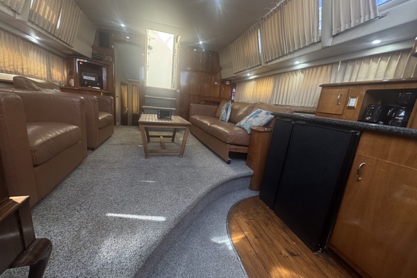 46ft Carver Yacht For Sale