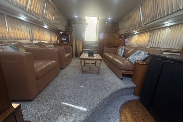 46ft Carver Yacht For Sale