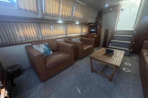 46ft Carver Yacht For Sale