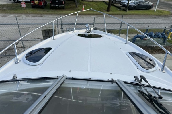 Photo of the 2016 Regal 28 Express