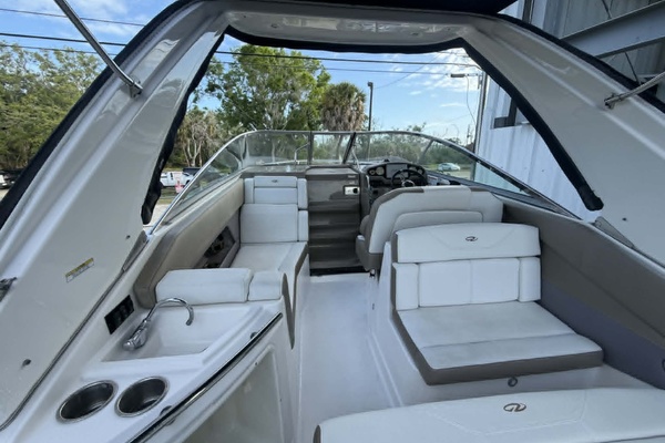 28ft Regal Yacht For Sale