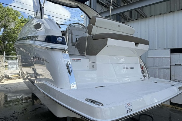 28ft Regal Yacht For Sale