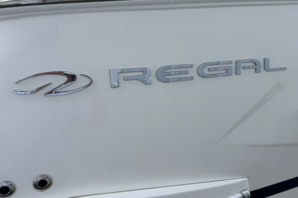 28ft Regal Yacht For Sale