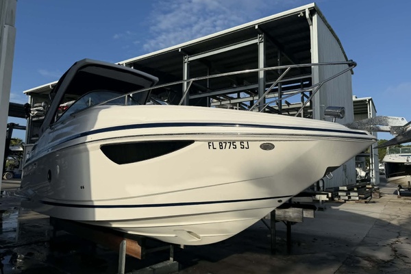 28ft Regal Yacht For Sale