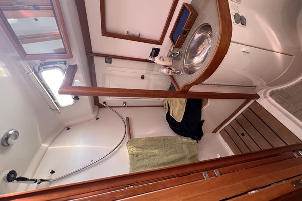 42ft Sabre Yacht For Sale