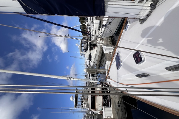 42ft Sabre Yacht For Sale