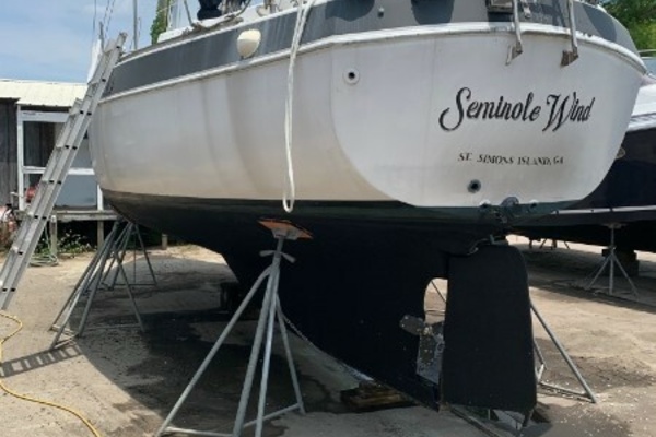 Seminole Wind 33ft Morgan Yacht For Sale