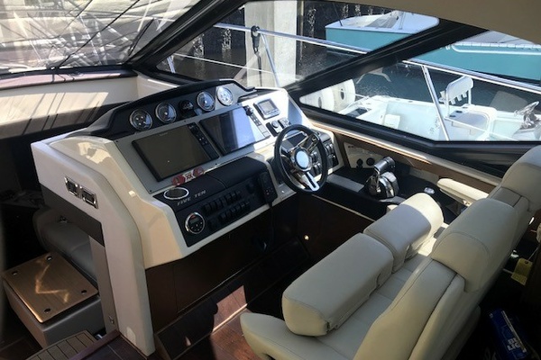 51ft Sea Ray Yacht For Sale