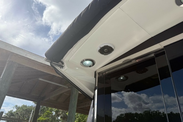 2016 Sea Ray 51