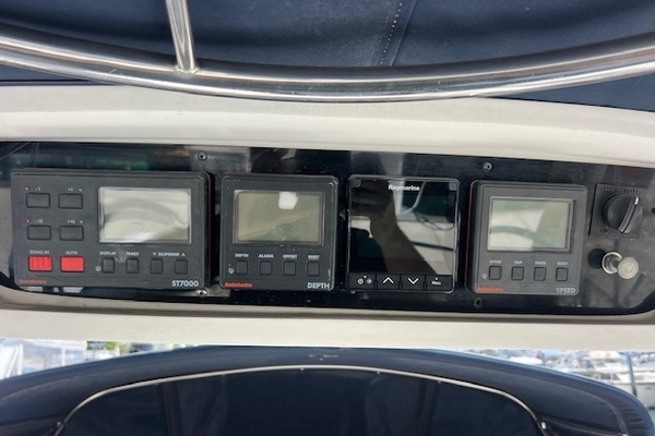 Serenity Now 43ft Hunter Yacht For Sale