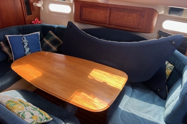 Serenity Now 43ft Hunter Yacht For Sale