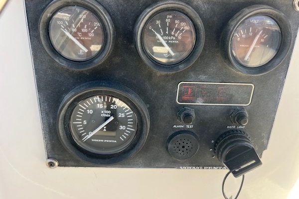 Serenity Now 43ft Hunter Yacht For Sale