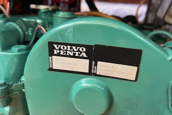 Serenity Now 43ft Hunter Yacht For Sale