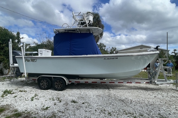 Photo of the 2022 Parker 25SE