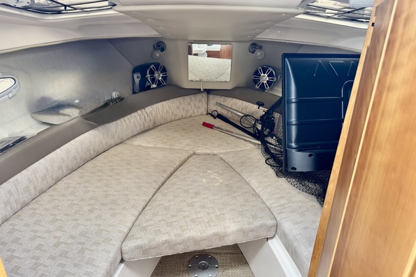 Noor Horizons 24ft Cutwater Yacht For Sale