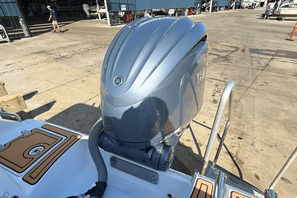 22ft Sea Hunt Yacht For Sale