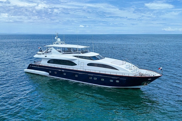 102-ft-Falcon-2005-Falcon 102 Flybridge-NORTHSTAR I   Panama  yacht for sale