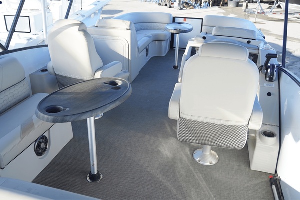 23ft Crest Yacht For Sale