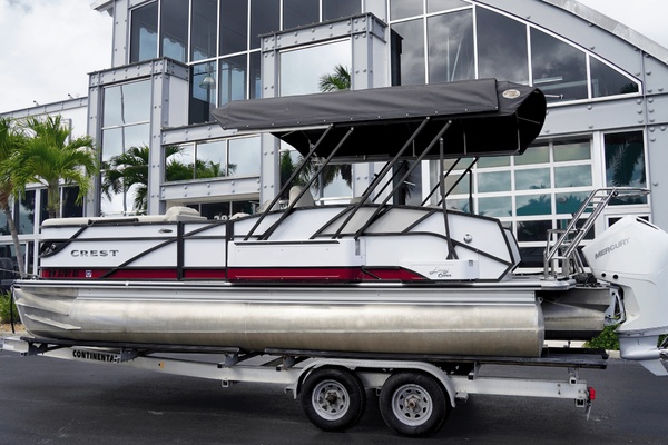 23ft Crest Yacht For Sale