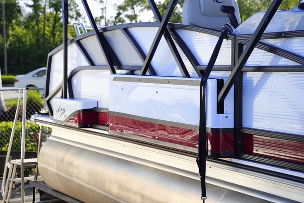 Photo of the 2023 Crest 230 Caribbean LX