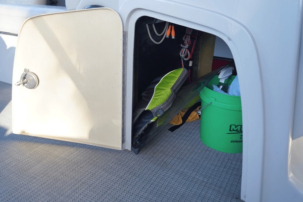 23ft Crest Yacht For Sale