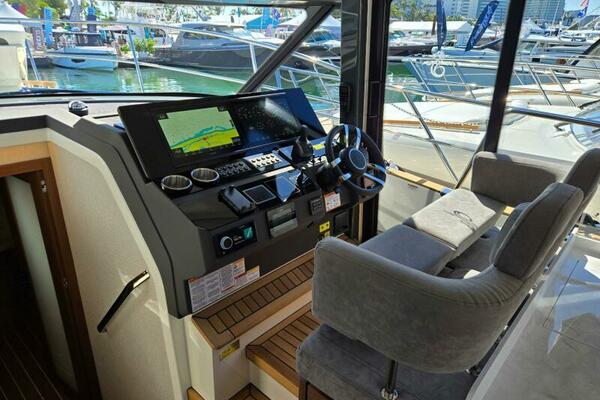 44ft Marex Yacht For Sale