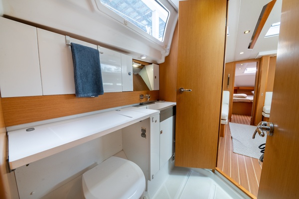 Rascal 41ft Jeanneau Yacht For Sale