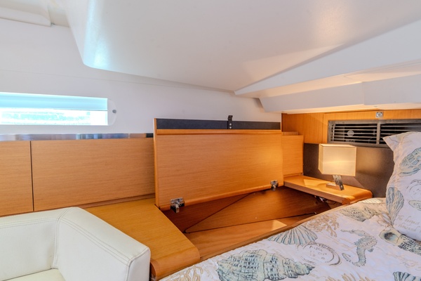 Rascal 41ft Jeanneau Yacht For Sale
