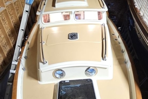 Black Magic 32ft Eastsail Yacht For Sale