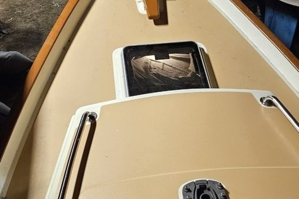 Black Magic 32ft Eastsail Yacht For Sale