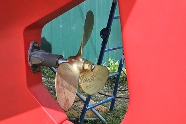 Photo of the 2025 Eastsail All Weather 25 "Black Magic"