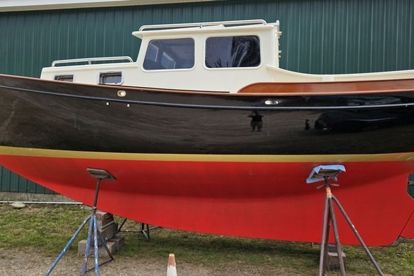 Black Magic 32ft Eastsail Yacht For Sale