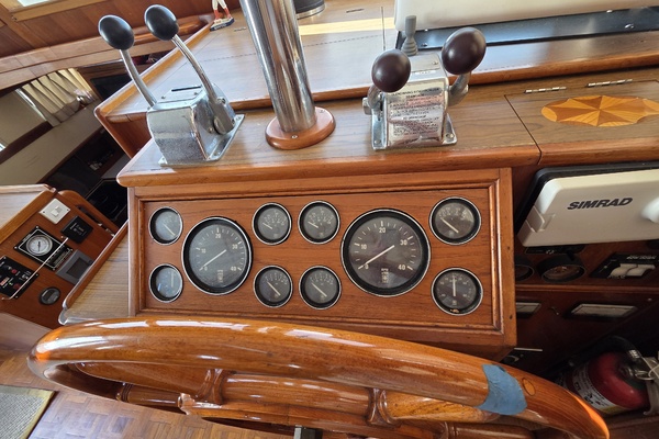 Mystic 46ft Grand Banks Yacht For Sale