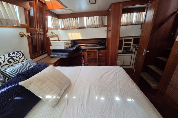 Mystic 46ft Grand Banks Yacht For Sale