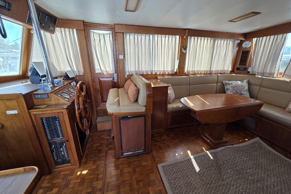 Photo of the 1989 Grand Banks Classic 46 "Mystic"