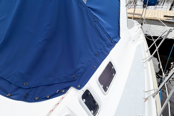 KUZON 43ft Hunter Yacht For Sale