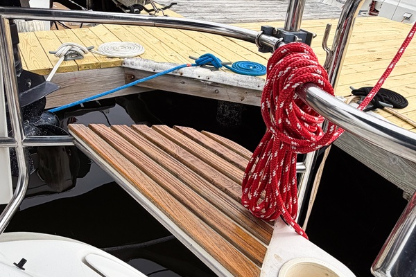 KUZON 43ft Hunter Yacht For Sale