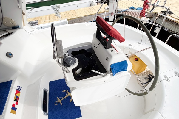 KUZON 43ft Hunter Yacht For Sale