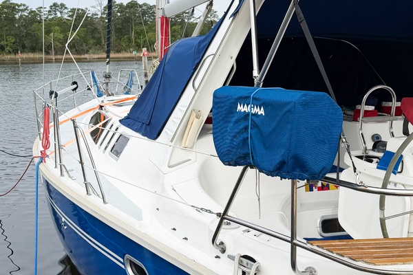 KUZON 43ft Hunter Yacht For Sale