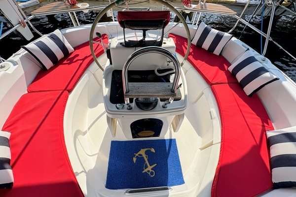 KUZON 43ft Hunter Yacht For Sale