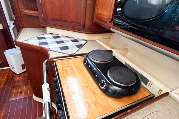 KUZON 43ft Hunter Yacht For Sale