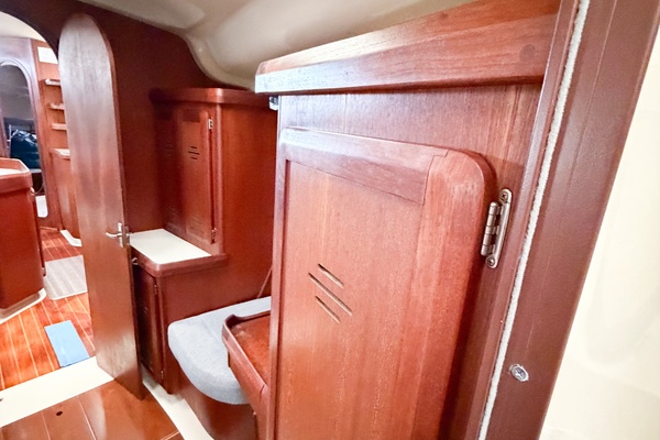 KUZON 43ft Hunter Yacht For Sale