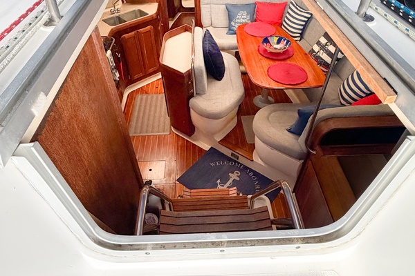 KUZON 43ft Hunter Yacht For Sale